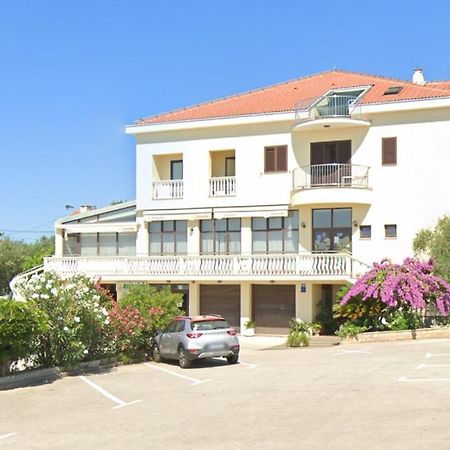 Guest House Krsevan ザダル エクステリア 写真