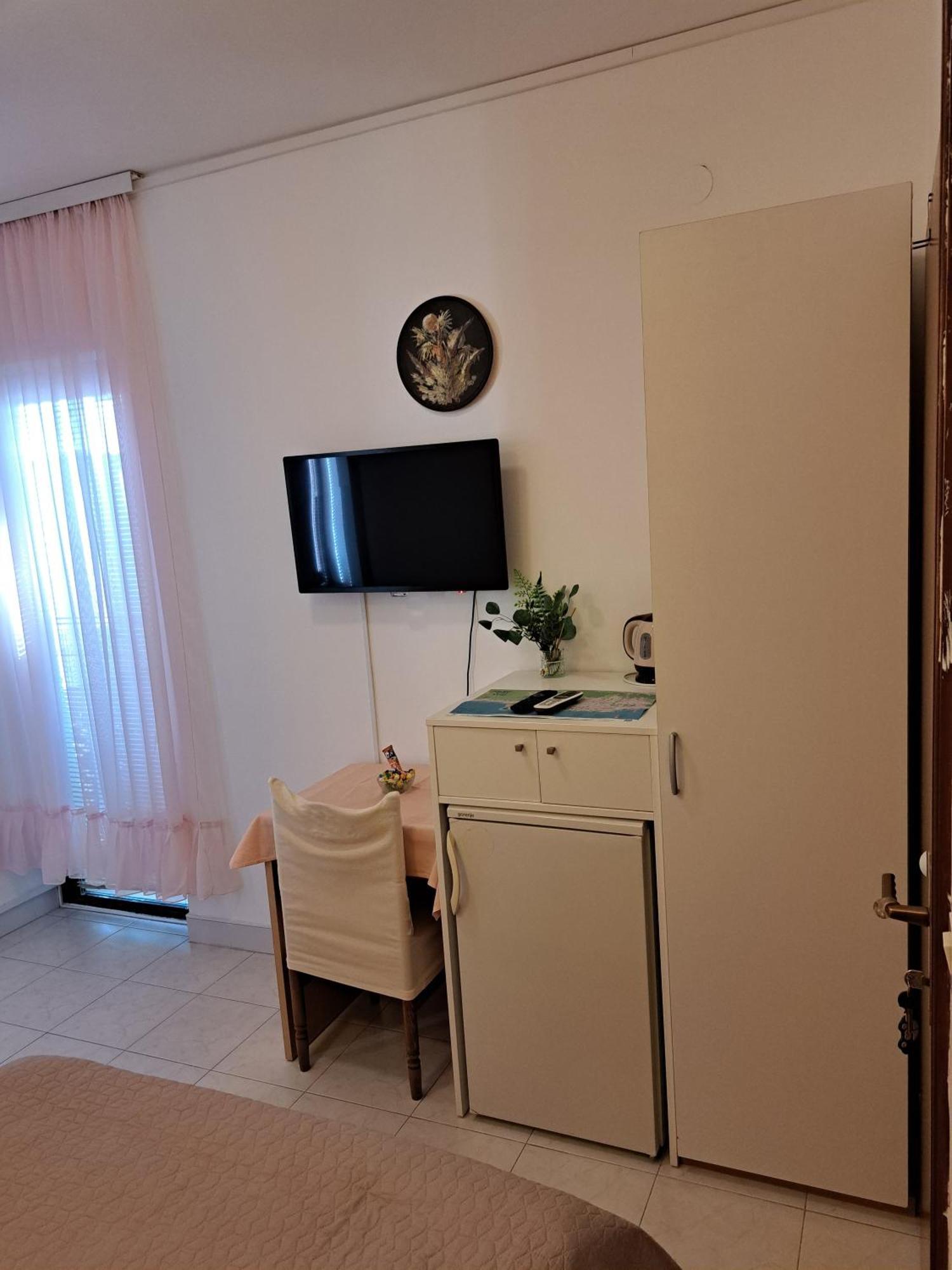 Guest House Krsevan ザダル エクステリア 写真
